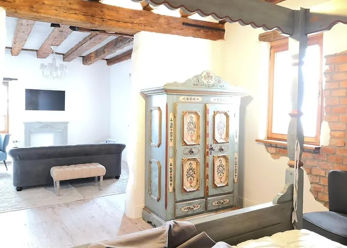 1707 By Landgasthof Zickler *